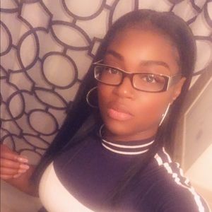 Meet your Posher, Marquita